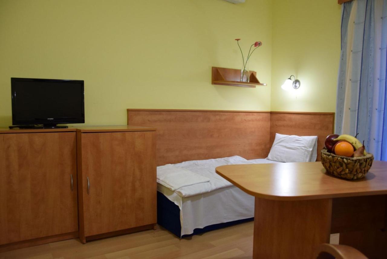 Zoeld Zona Zamardi Ueduelo Bed and Breakfast Εξωτερικό φωτογραφία