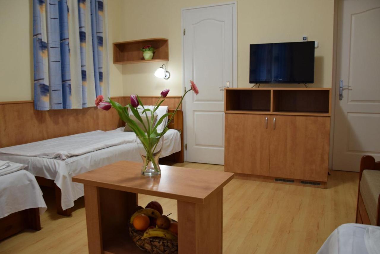 Zoeld Zona Zamardi Ueduelo Bed and Breakfast Εξωτερικό φωτογραφία