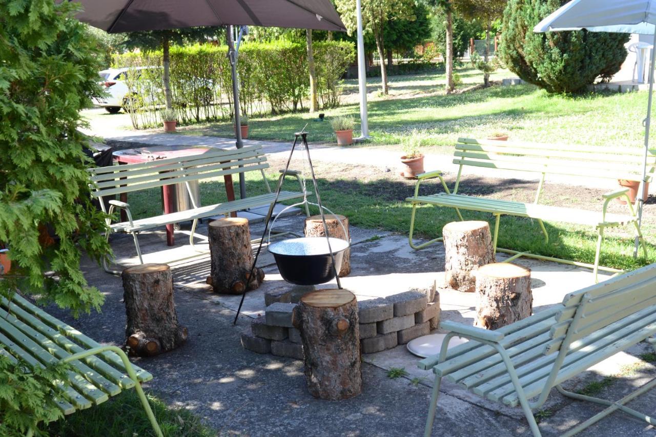 Zoeld Zona Zamardi Ueduelo Bed and Breakfast Εξωτερικό φωτογραφία