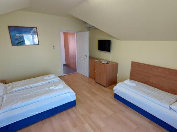 Zoeld Zona Zamardi Ueduelo Bed and Breakfast Εξωτερικό φωτογραφία